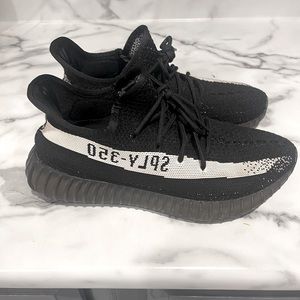 Yeezy Boost 350 V2 Oreo